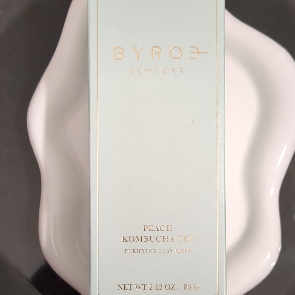 Purifying Clay Mask - Picture 1 of 5
